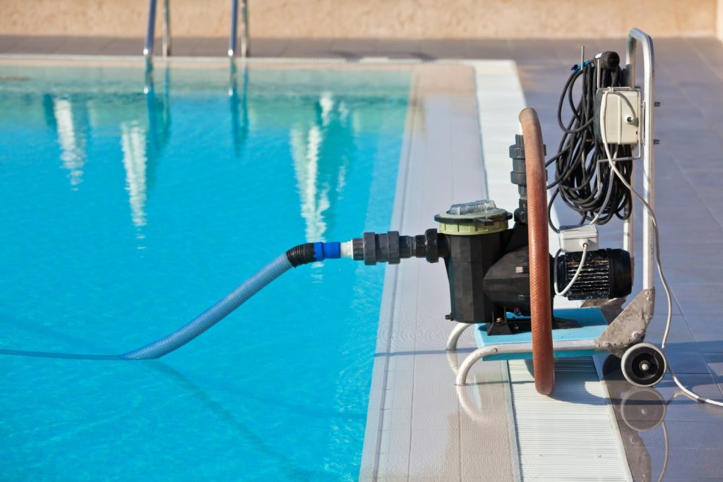 Cómo elegir la bomba de piscina perfecta para tu hogar